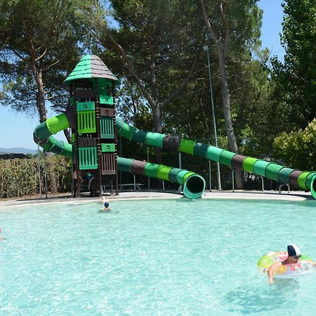 Badiaccia Village Camping กัสติลโยเน เดล ลาโก ภายนอก รูปภาพ