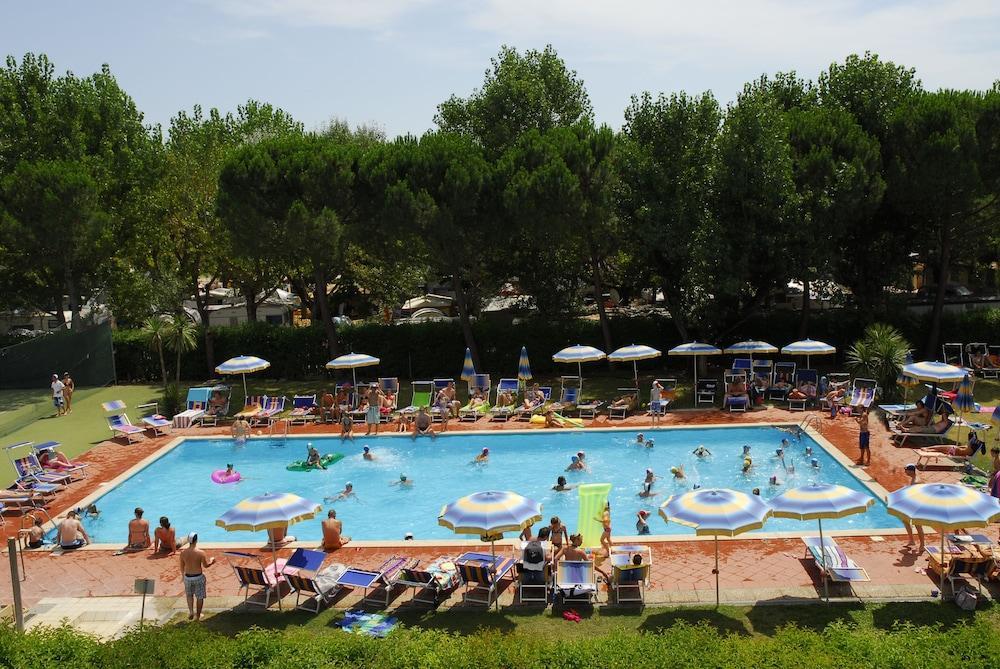 Badiaccia Village Camping กัสติลโยเน เดล ลาโก ภายนอก รูปภาพ
